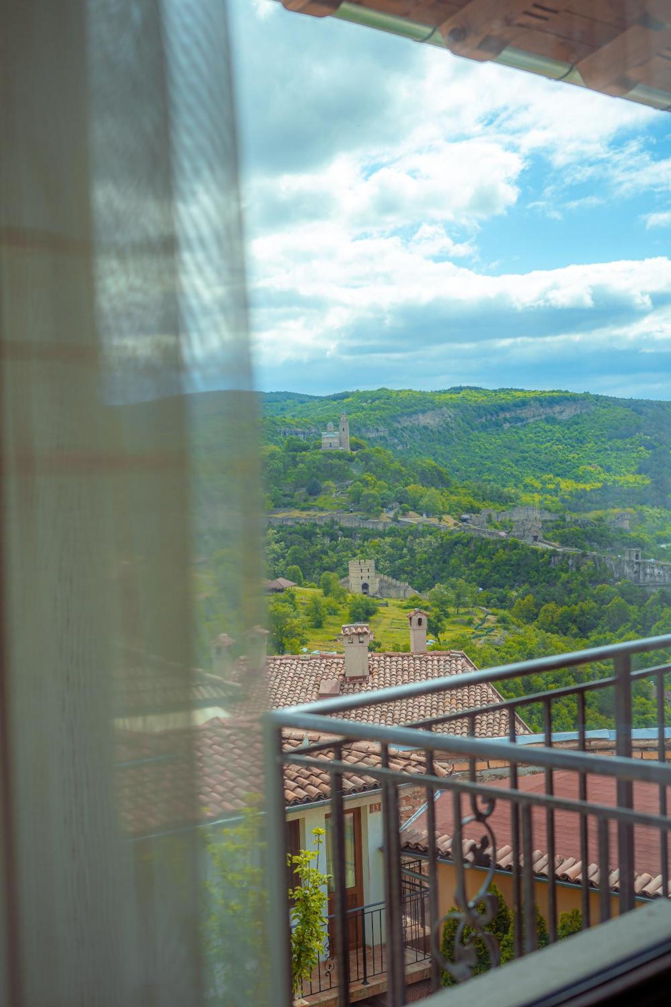 Family Hotel "Slavianska Dusha" Veliko Tŭrnovo Exterior photo