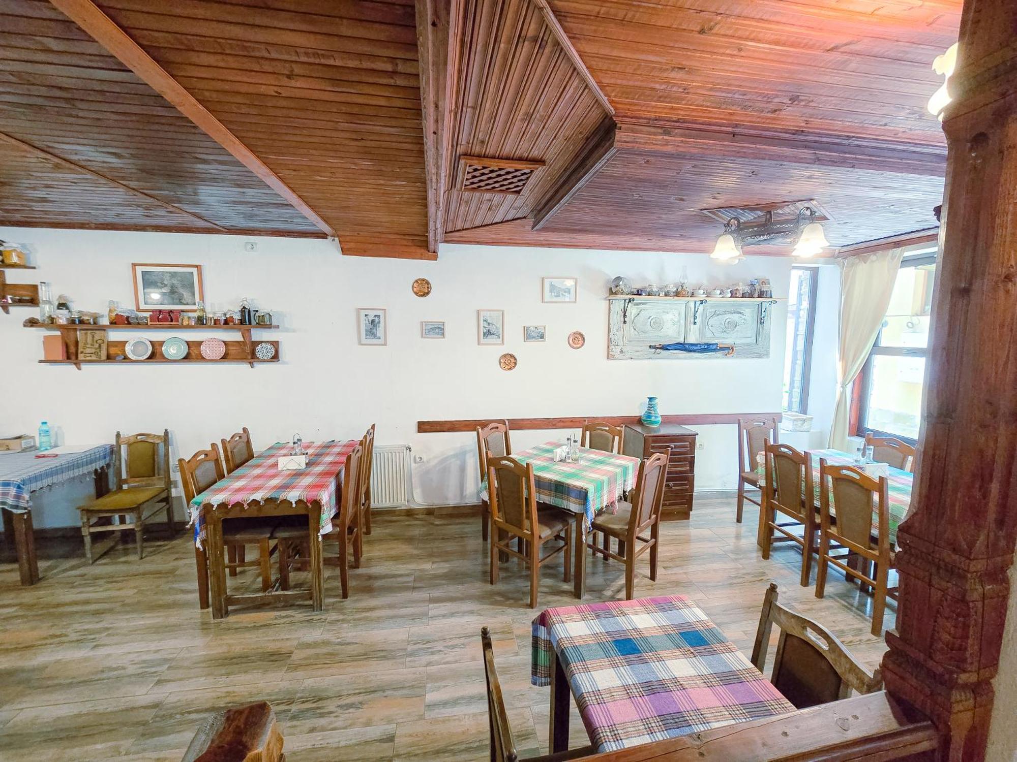 Family Hotel "Slavianska Dusha" Veliko Tŭrnovo Exterior photo