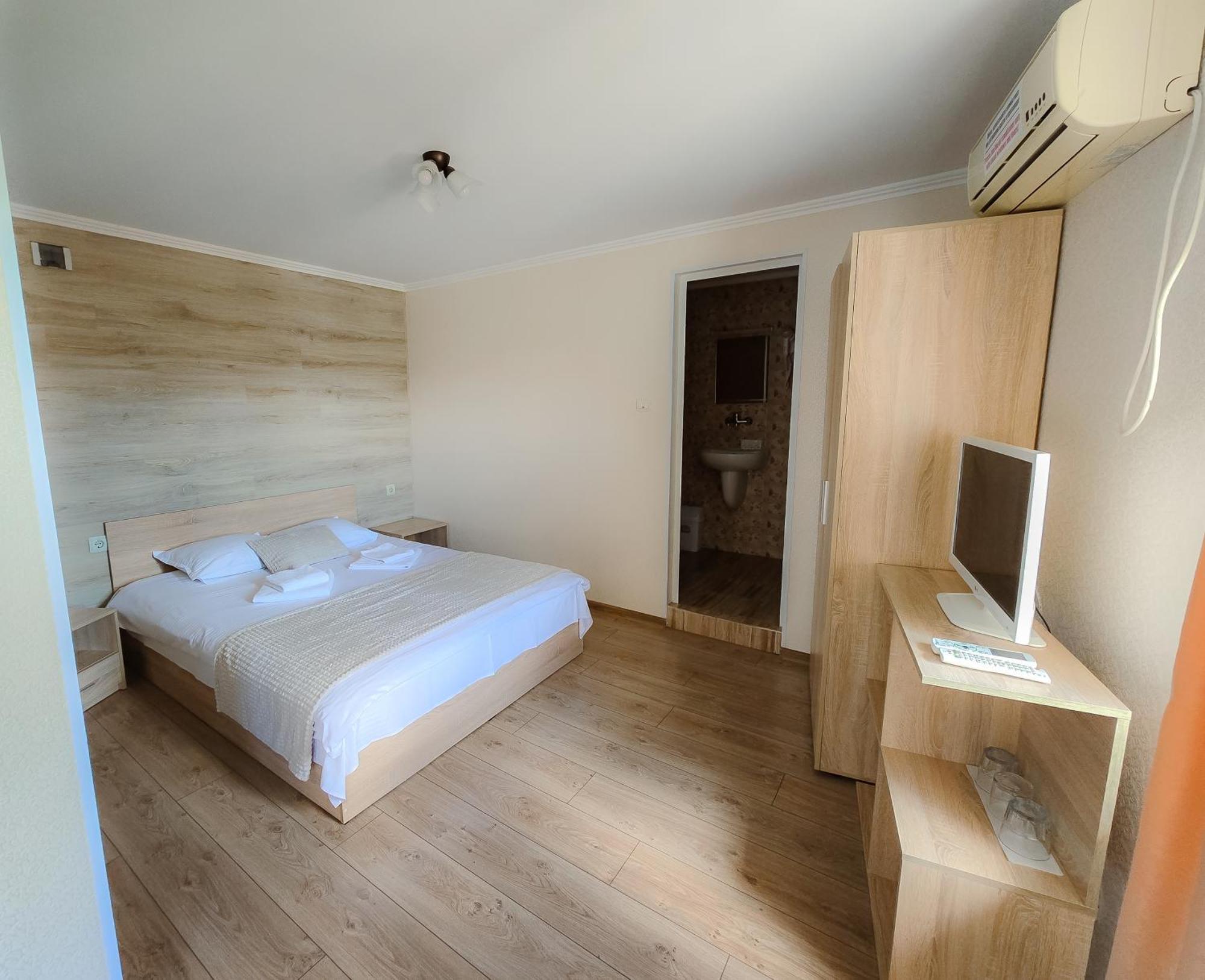 Family Hotel "Slavianska Dusha" Veliko Tŭrnovo Room photo